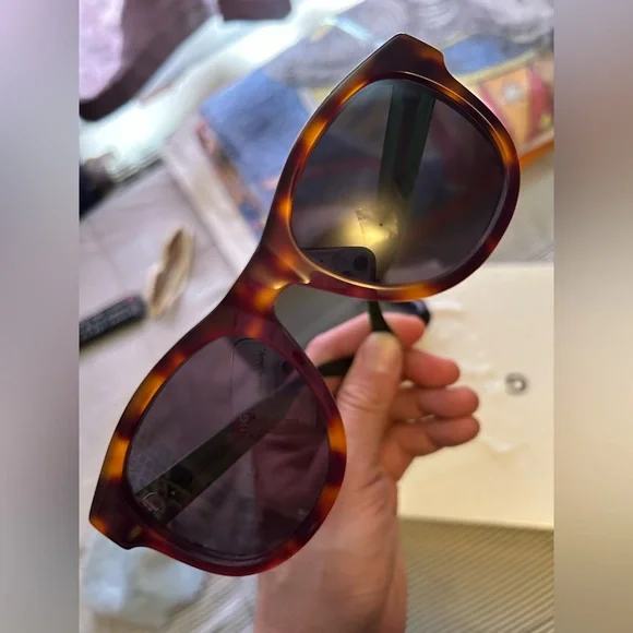 #Exclusive #Gucci #Leopard #SunGlasses #OS #LikeNew - Picture 8 of 13